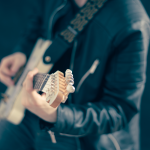 guitarist-768532_1280